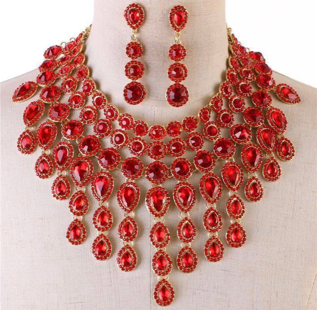 Evening Necklace Set Bib Style Red